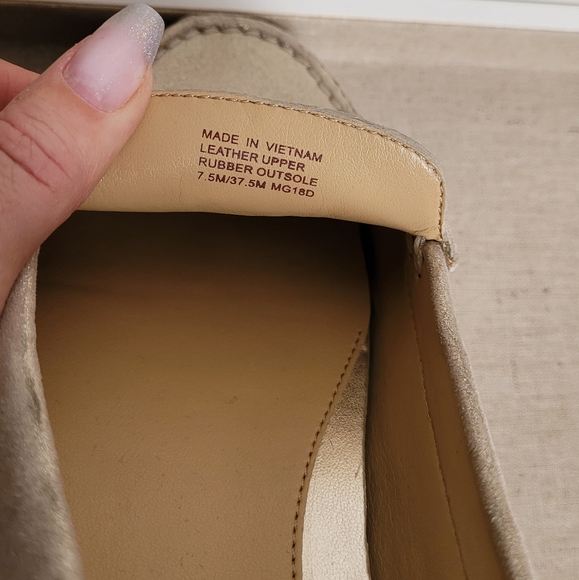 Michael Kors Champagne leather loafers - Picture 5 of 5